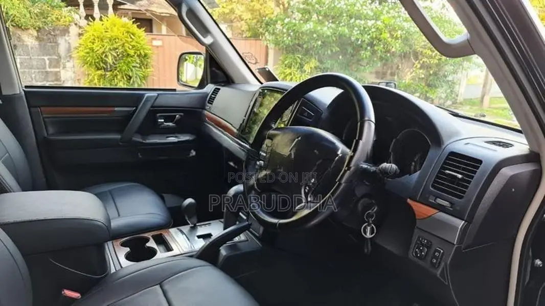 Mitsubishi Montero 2007