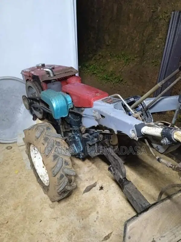Kubota K700 1995