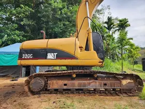 CAT 320C