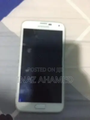 Samsung Galaxy S5 (Used)