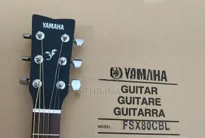 Yamaha FSX80C Guitar