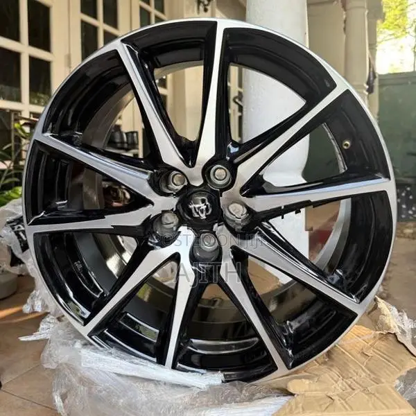 18” Alloy Wheels