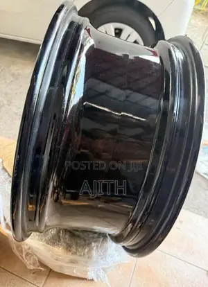 18” Alloy Wheels
