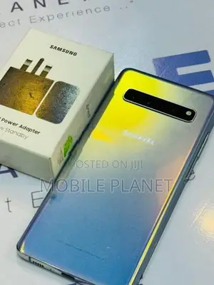 Samsung Galaxy S10 8GB 256GB (Used)
