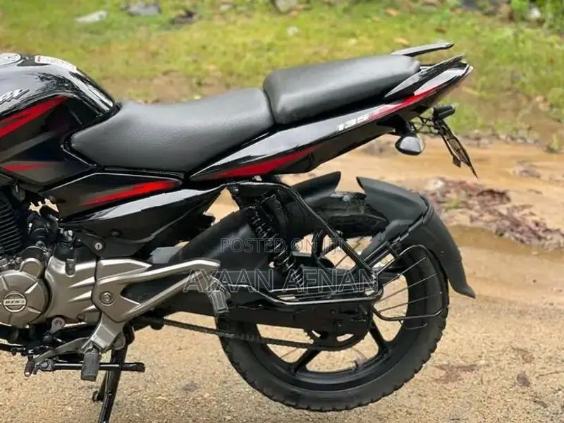 Bajaj Pulsar 135 2011