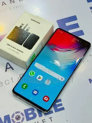 Samsung Galaxy S10 8GB 256GB (Used)