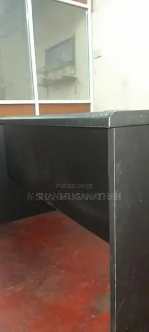 Writing Table without Drawer