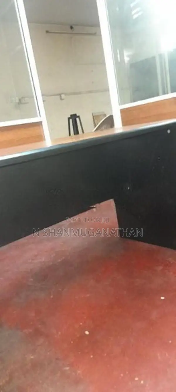 Writing Table without Drawer