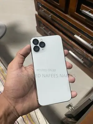Apple iPhone 11 Pro (Used)