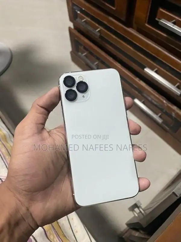 Apple iPhone 11 Pro (Used)