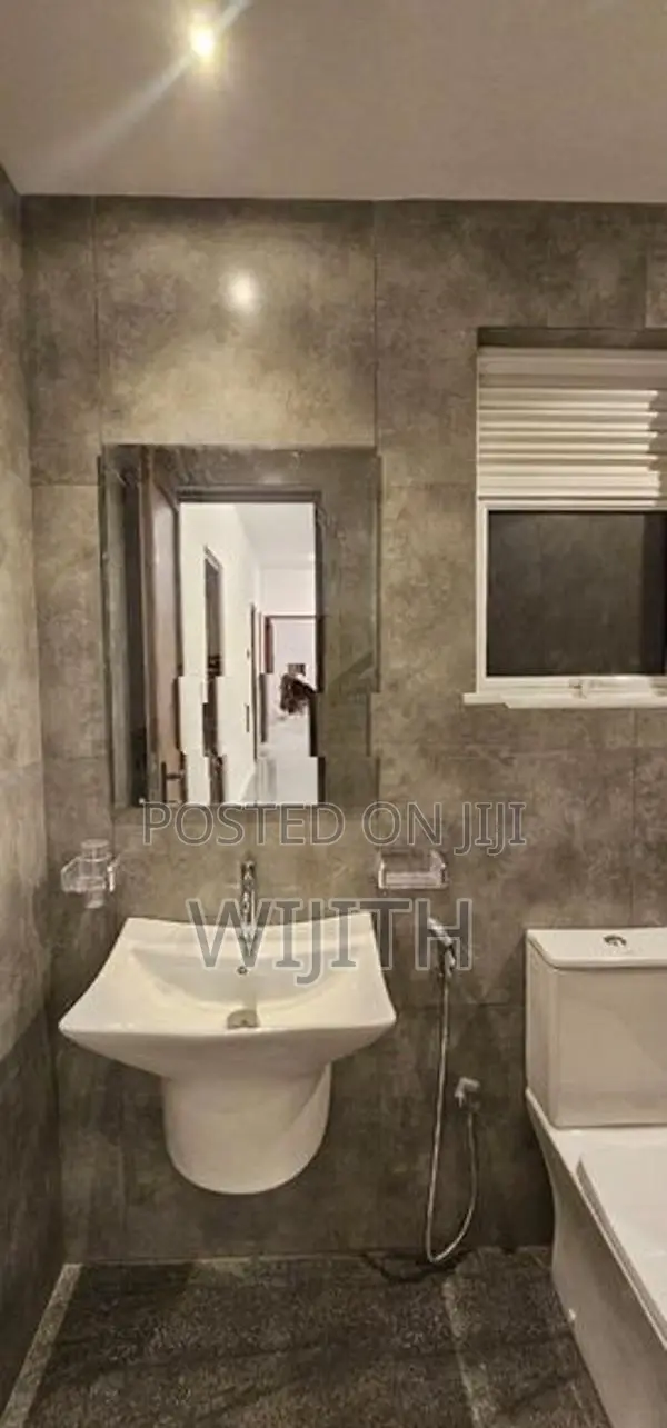 Brand New Super Luxury House with Swimming Pool for Sale in Piliyandal