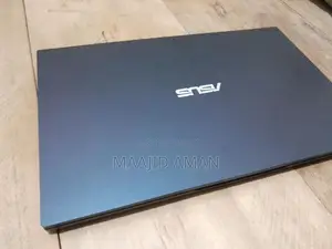 Asus Expertbook I5