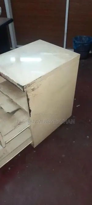 Movable Cabinet with 2 Drawers