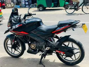 Bajaj Pulsar AS 150 2015