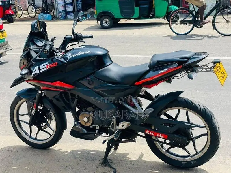 Bajaj Pulsar AS 150 2015