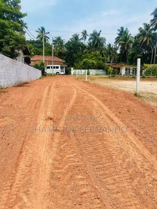 LAND FOR SALE DANKOTUWA