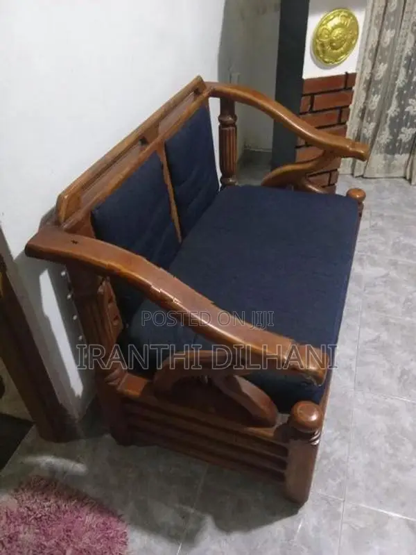 ගෘහ භාණ්ඩ
