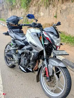 Bajaj Pulsar NS200 2018