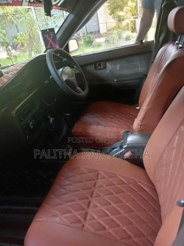Toyota Corona 1993