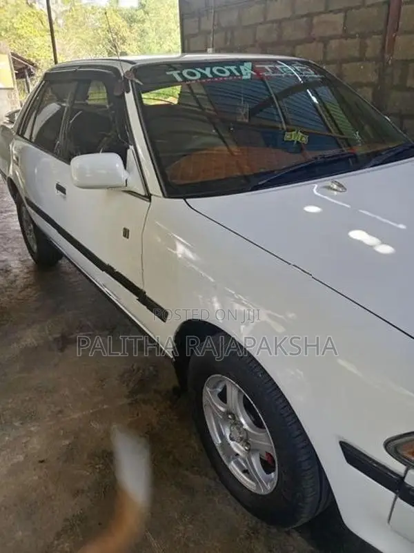 Toyota Corona 1993