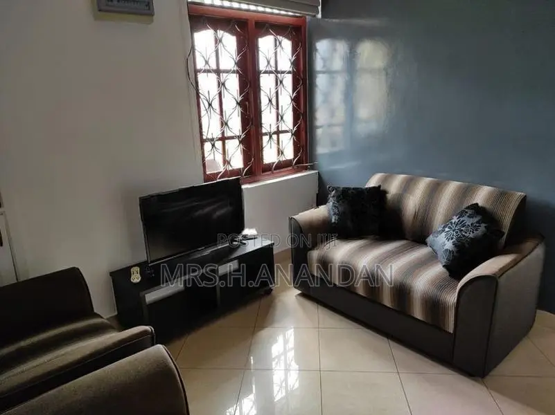 Fully Furnished Air Conditioned One Bed Room Apartment in Wellawatta