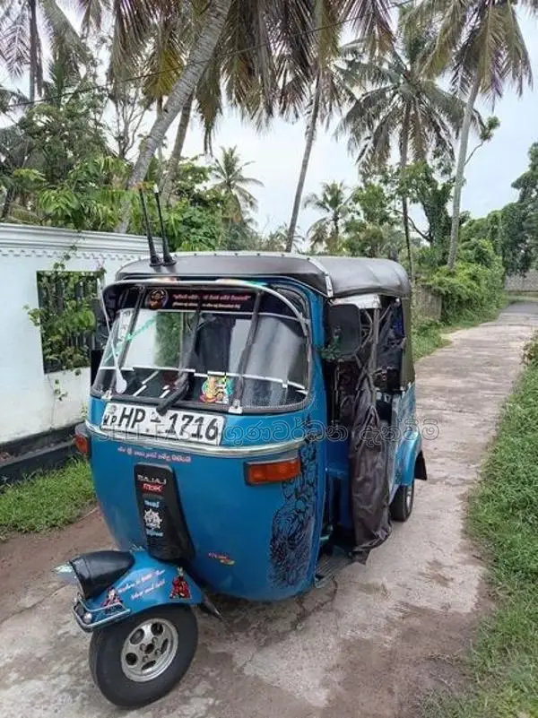 Bajaj RE 2Stork Threewheeler 2004