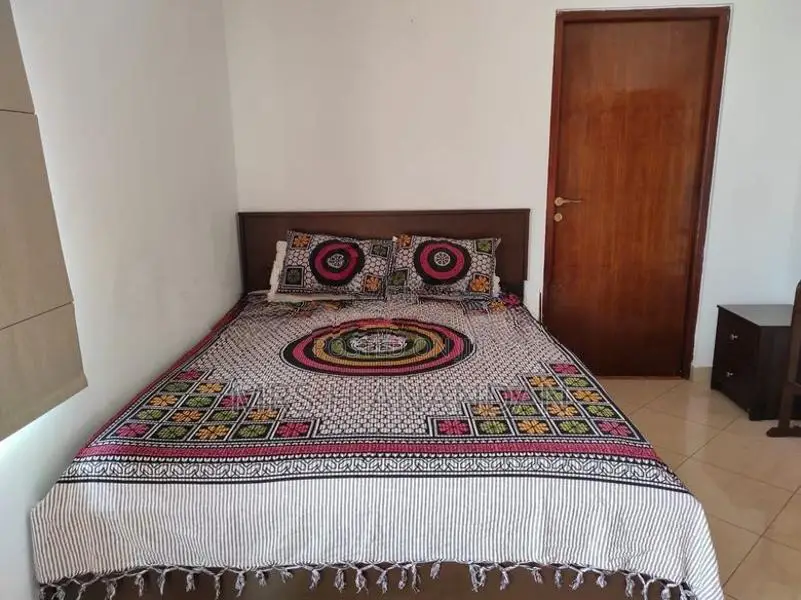 Fully Furnished Air Conditioned One Bed Room Apartment in Wellawatta