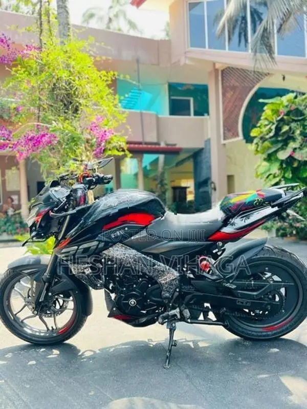 Bajaj Pulsar NS200 2026