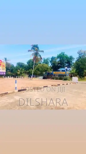Kekanadura Road Land