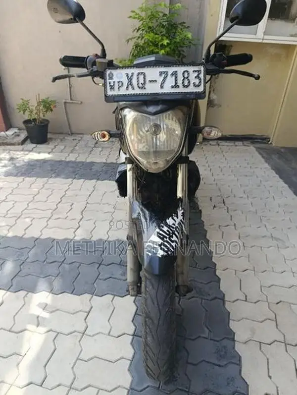 Yamaha FZ 16 2012