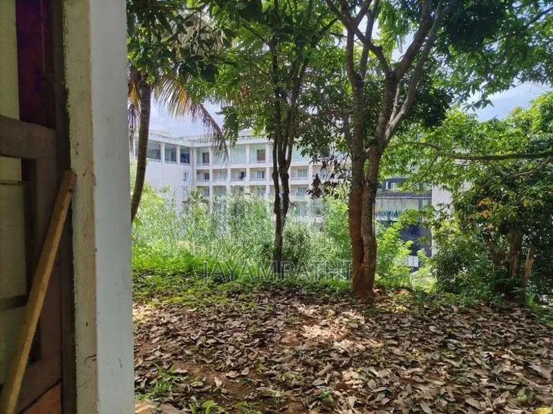Land for sale in Kandy.