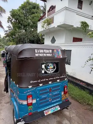 Bajaj RE 2Stork Threewheeler 2004