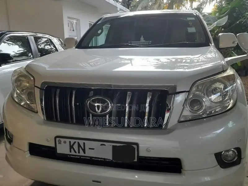 Toyota Land Cruiser Prado Tx 2011
