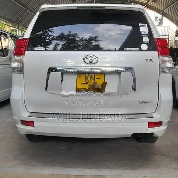 Toyota Land Cruiser Prado Tx 2011