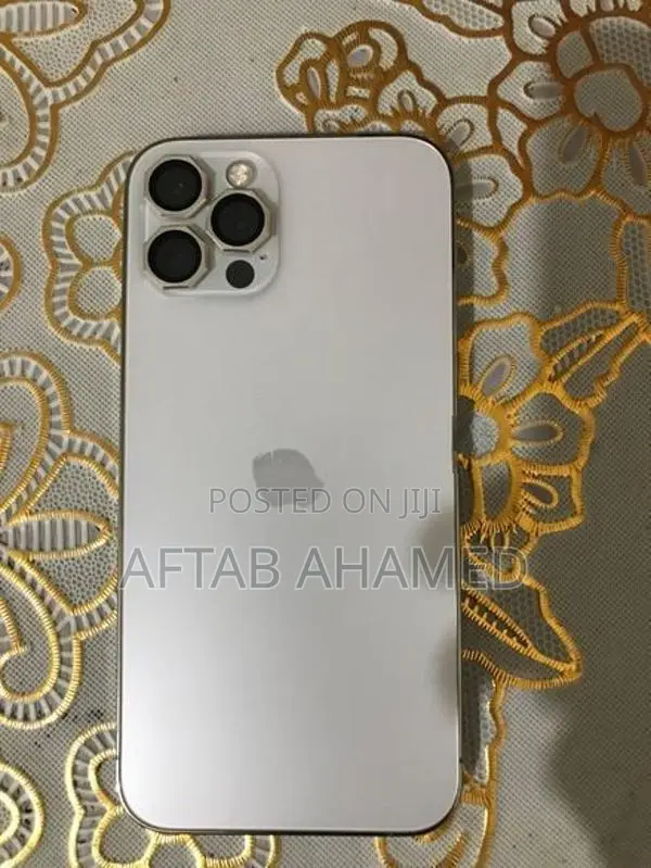 Apple iPhone 12 Pro (Used)