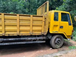 Isuzu Forward 1983
