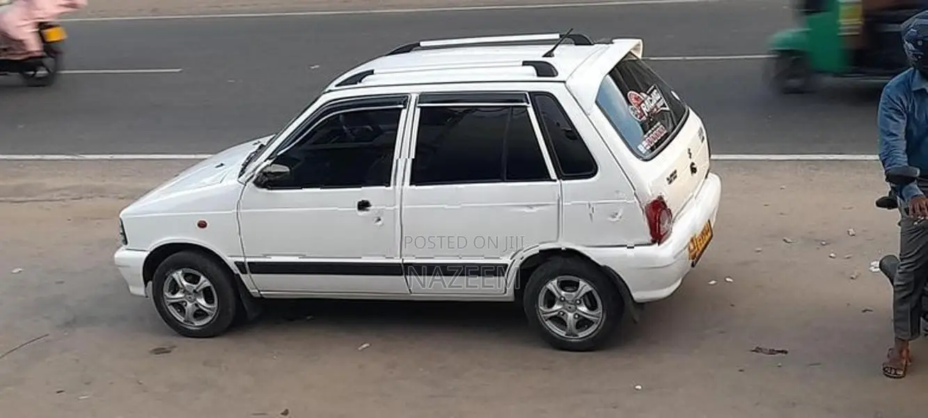 Maruti Suzuki 800 2010