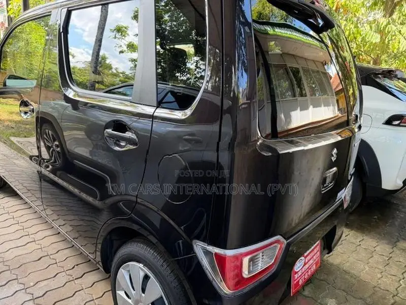 Suzuki Wagon R FX Safety Hybrid 2024