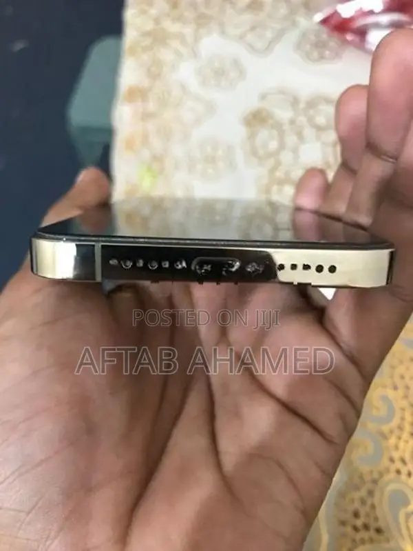 Apple iPhone 12 Pro (Used)