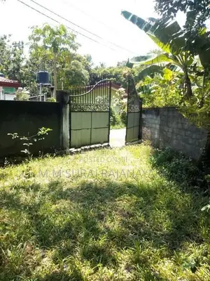Land with An Old House for Sale in Katunayake