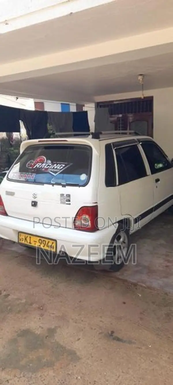 Maruti Suzuki 800 2010