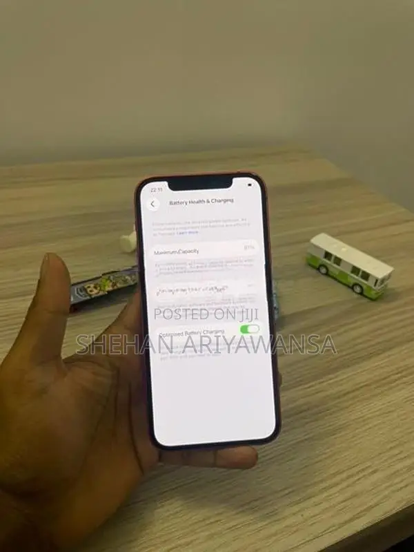 Apple iPhone 12 (Used)