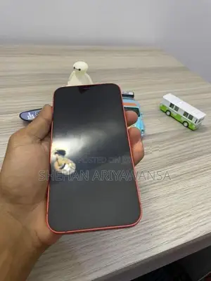 Apple iPhone 12 (Used)