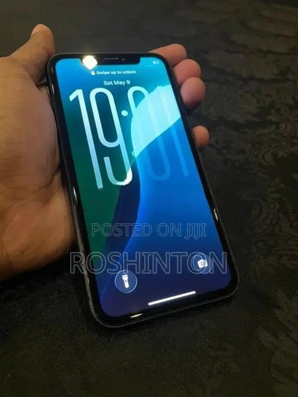 Apple iPhone 11 (Used)