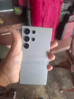Samsung Galaxy S24 Ultra (Used)