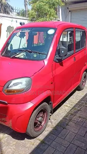 Bajaj Qute 2019