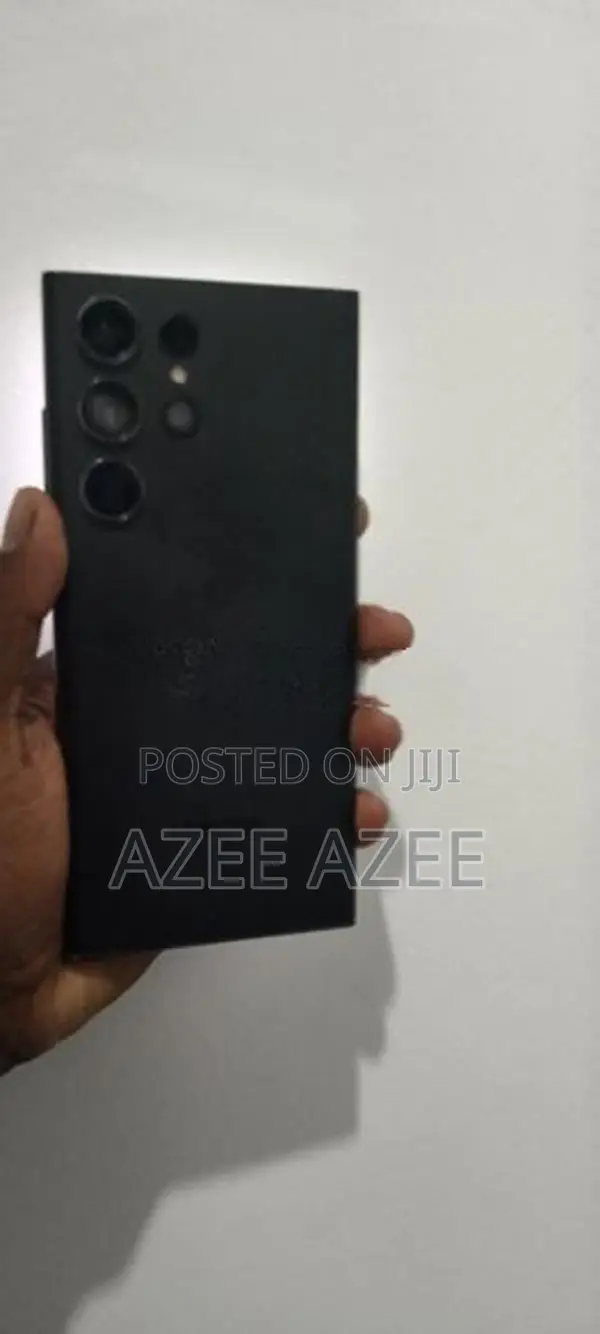 Samsung Galaxy S23 Ultra (Used)