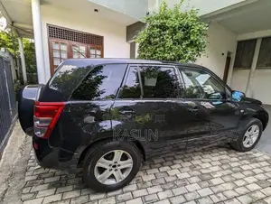 Suzuki Escudo 2005