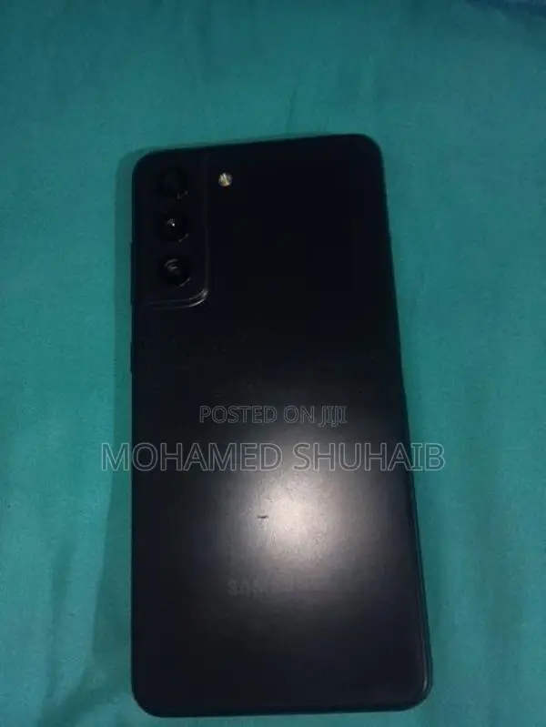 Samsung Galaxy S21 FE (Used)