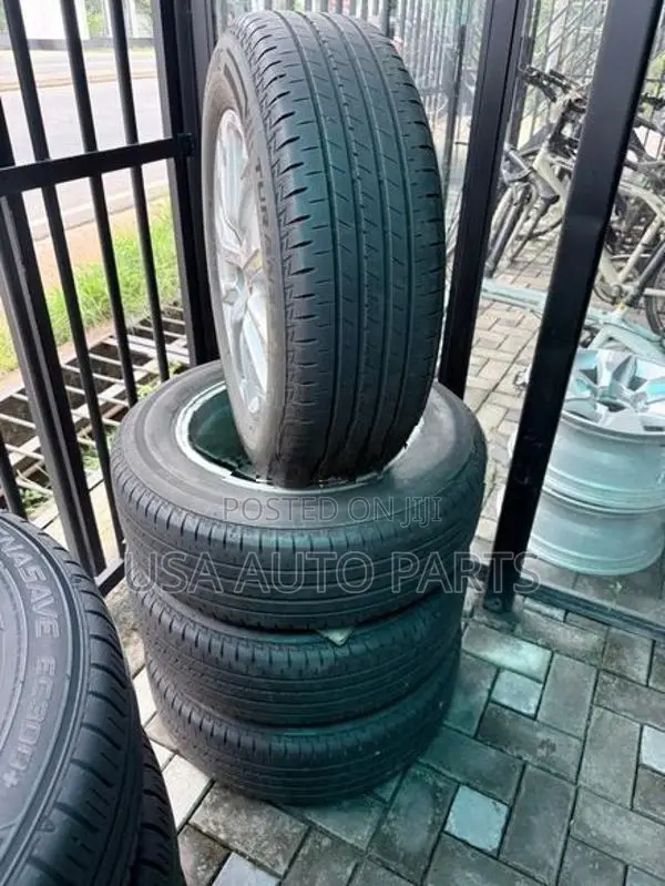 205/65/16 japan tire set